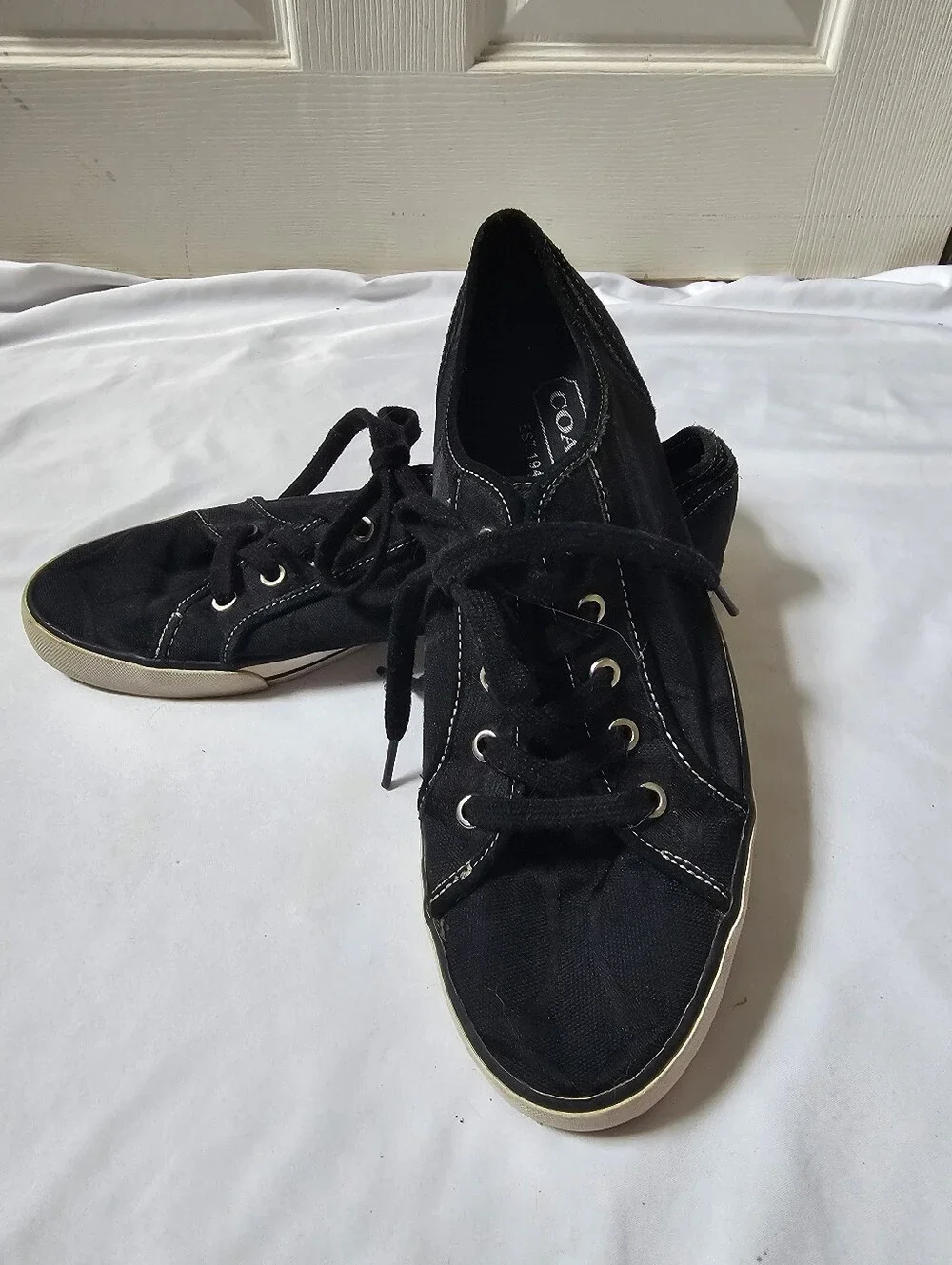Coach classic low
